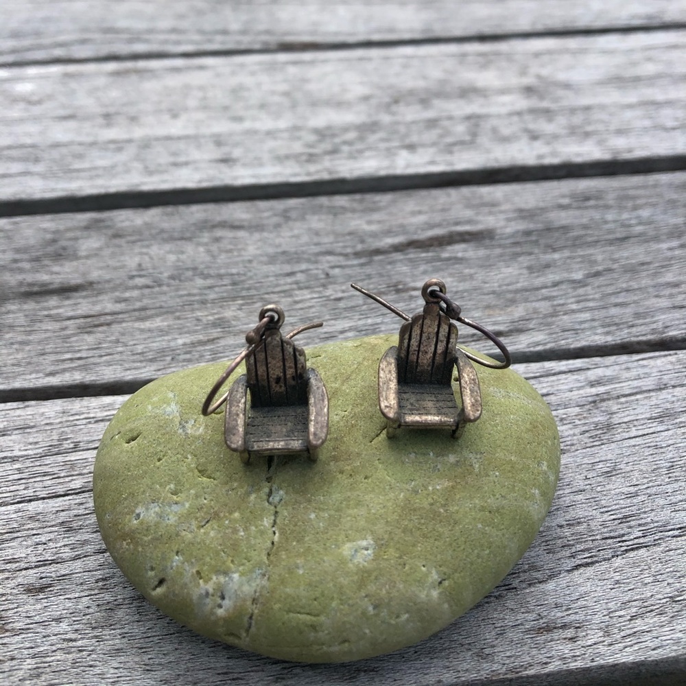 Adirondack chair earrings.